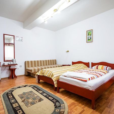 Hotel Sugas Sfântu-Gheorghe Εξωτερικό φωτογραφία