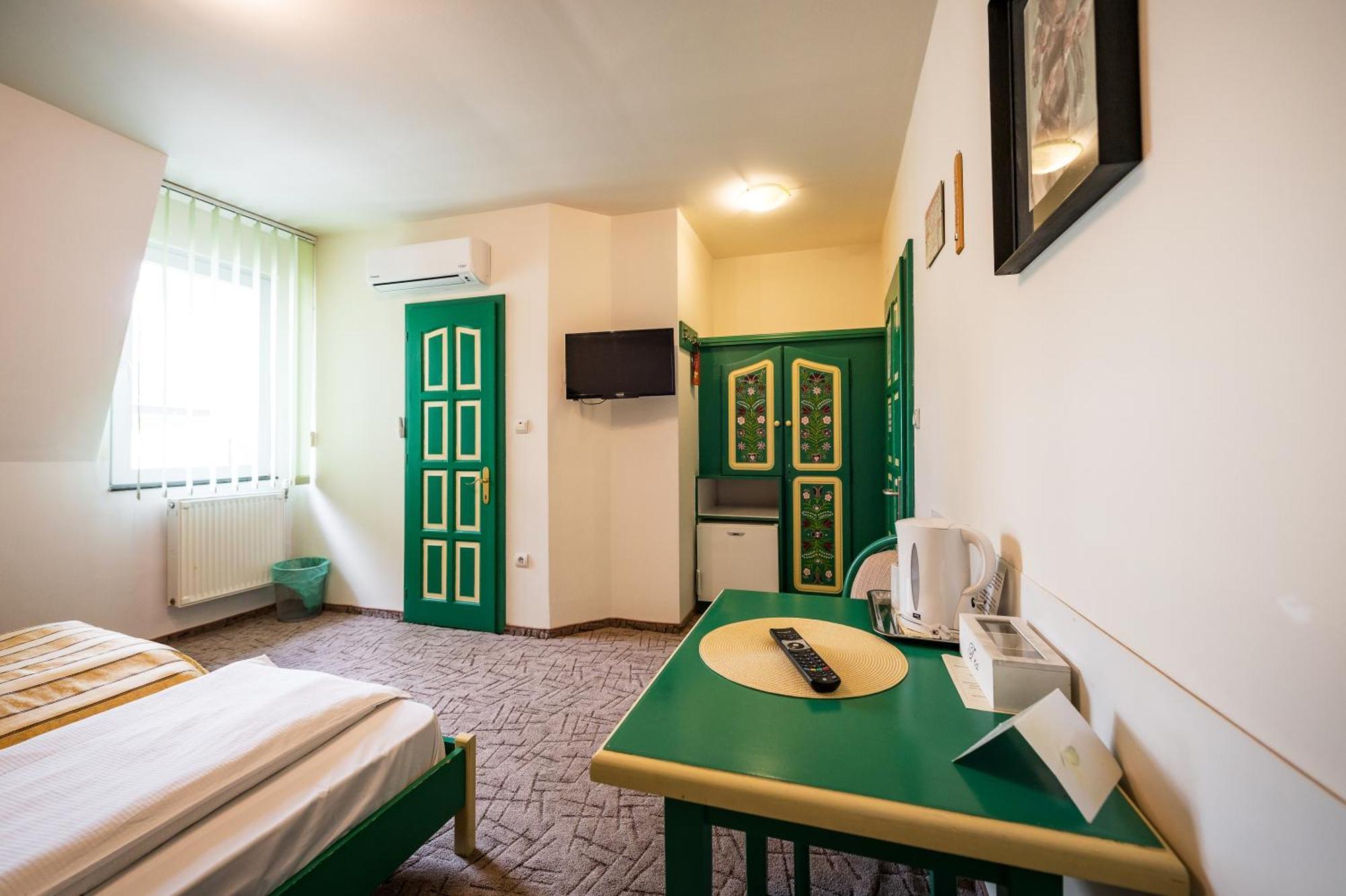 Hotel Sugas Sfântu-Gheorghe Εξωτερικό φωτογραφία
