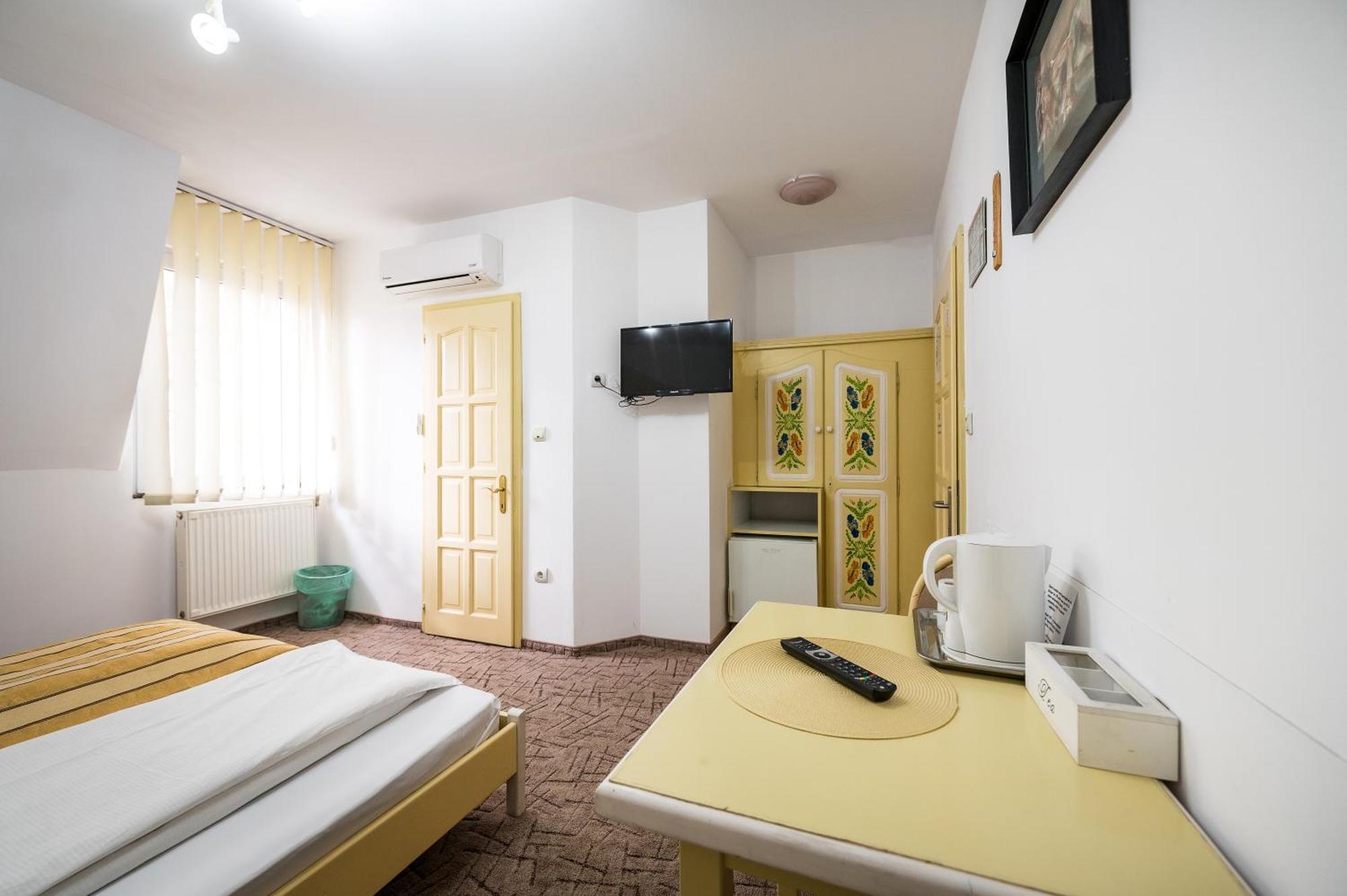 Hotel Sugas Sfântu-Gheorghe Εξωτερικό φωτογραφία